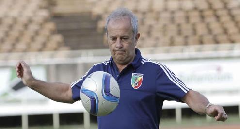 تقارير: إقالة لوشانتر من تدريب منتخب الكونغو